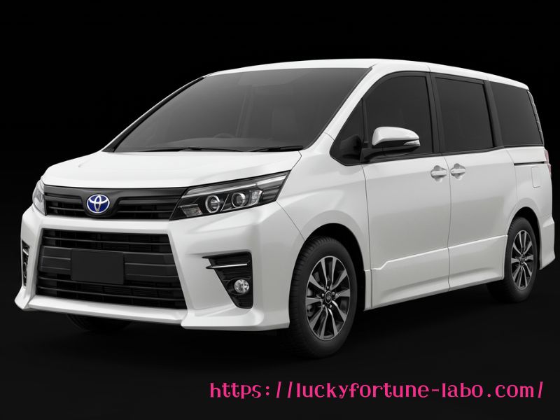 トヨタ VOXY画像